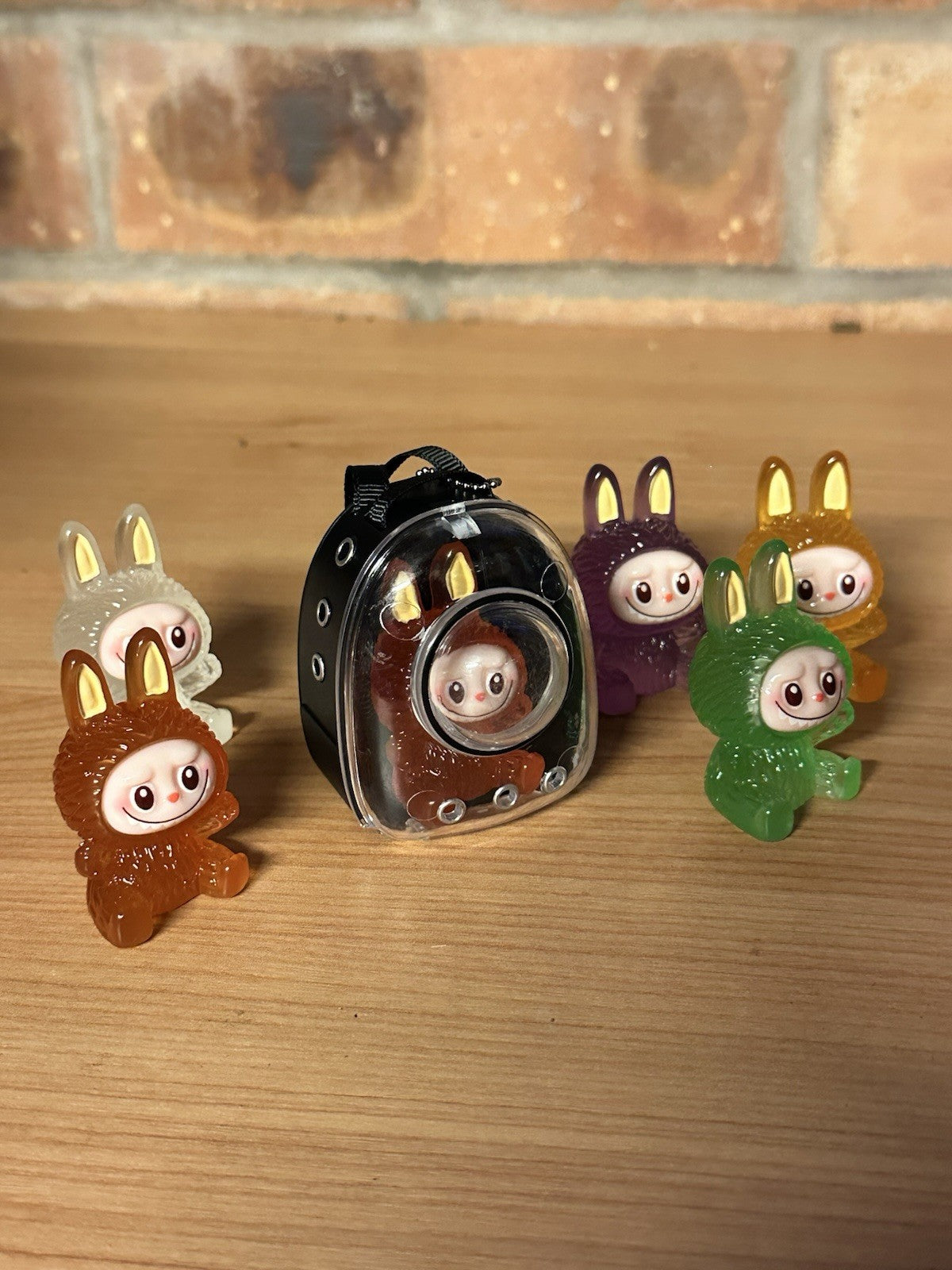 1Pc Labubu Mini Black Carry Case With Glow Mini DOLL For Plush 17 Cm Dolls