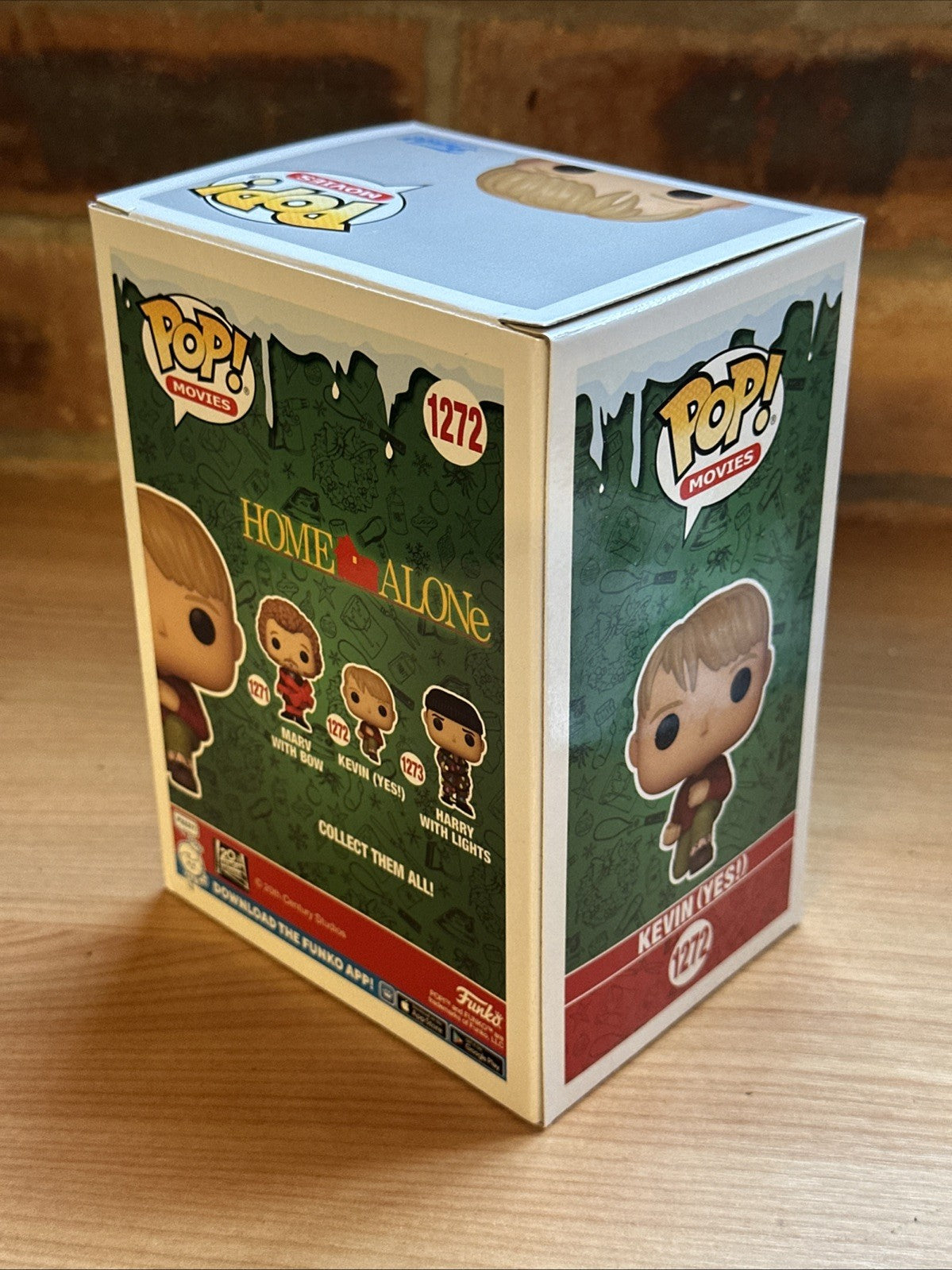 Funko Pop! Movies Home Alone Kevin (Yes!) #1272 Exclusive - In Stock