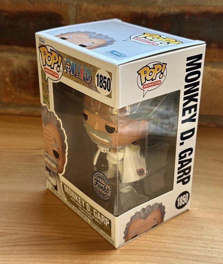 Funko Pop Monkey D. Garp One Piece Funko shop Exclusive w/ Protector In Stk NOW