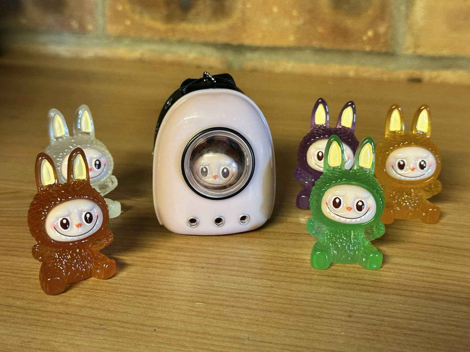 1Pc Labubu Mini Pink Carry Case With Glow Mini DOLL For Plush 17 Cm Dolls