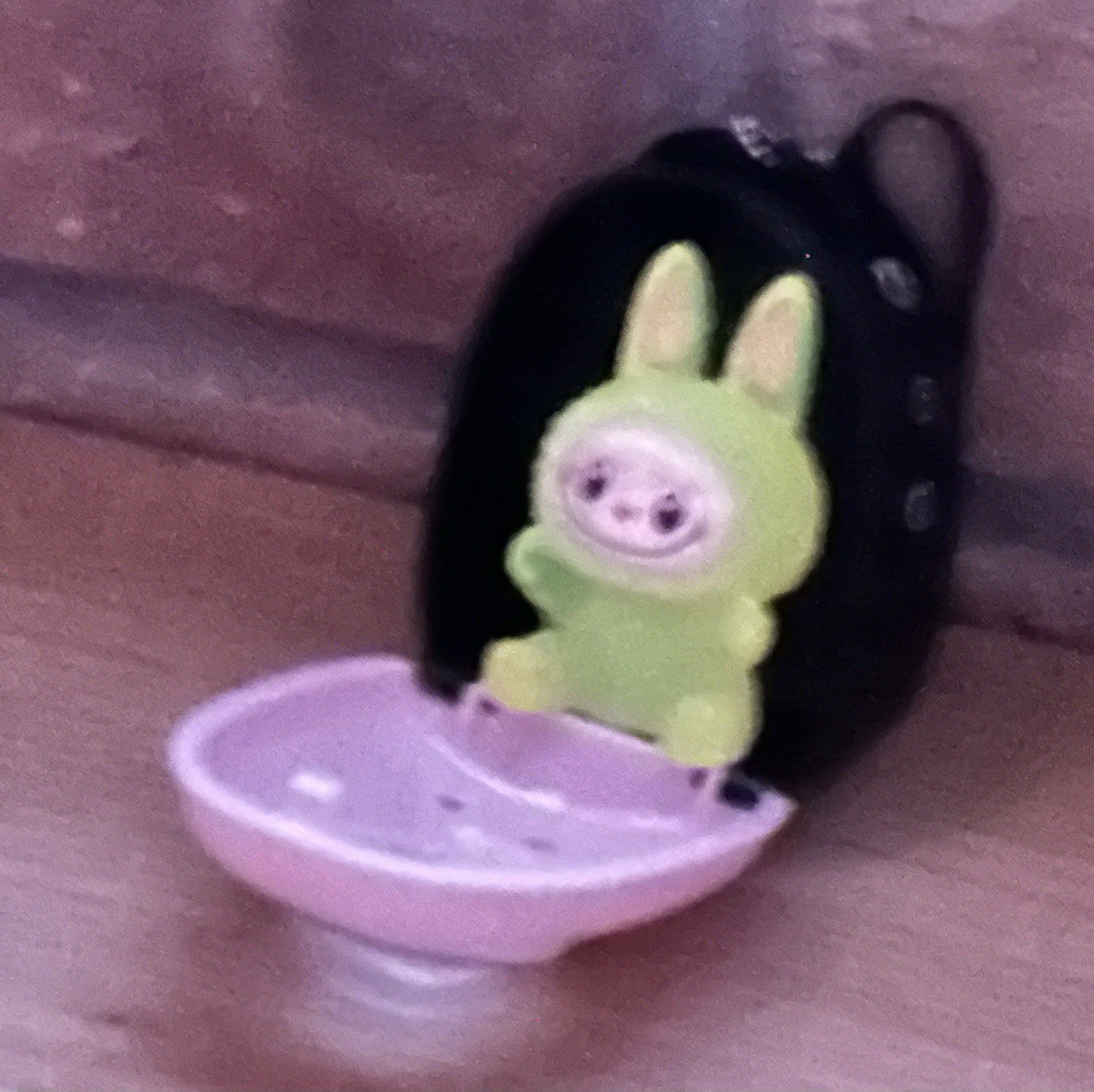 1Pc Labubu Mini Pink Carry Case With Glow Mini DOLL For Plush 17 Cm Dolls