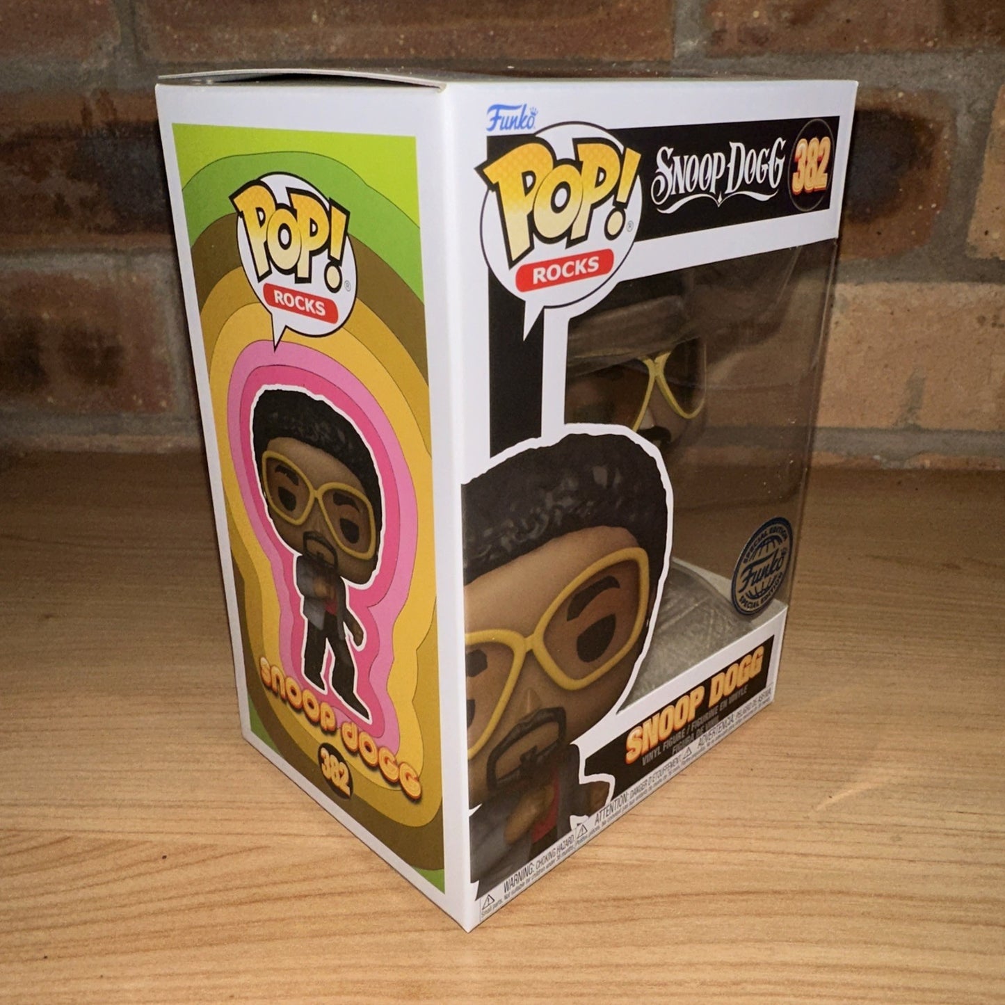 Funko Pop! Rocks Snoop Dogg Disco Exclusive #382 - Sensual Seduction In Stock