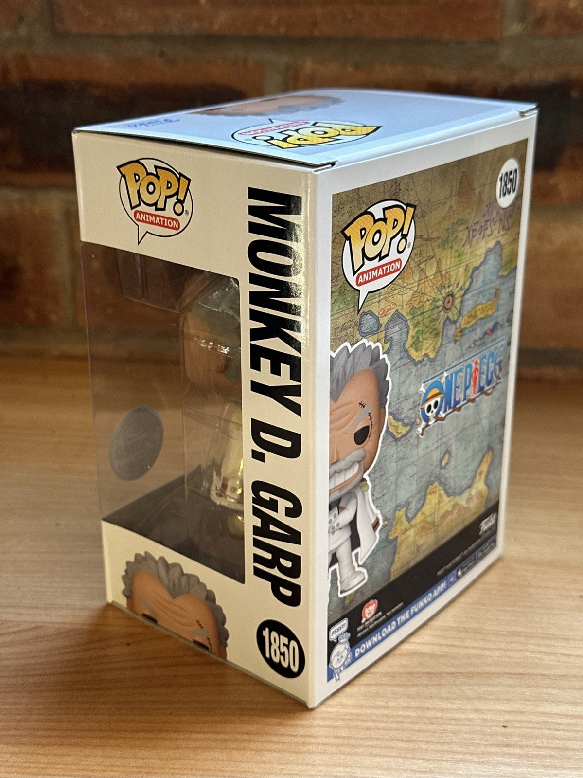 Funko Pop Monkey D. Garp One Piece Funko shop Exclusive w/ Protector In Stk NOW
