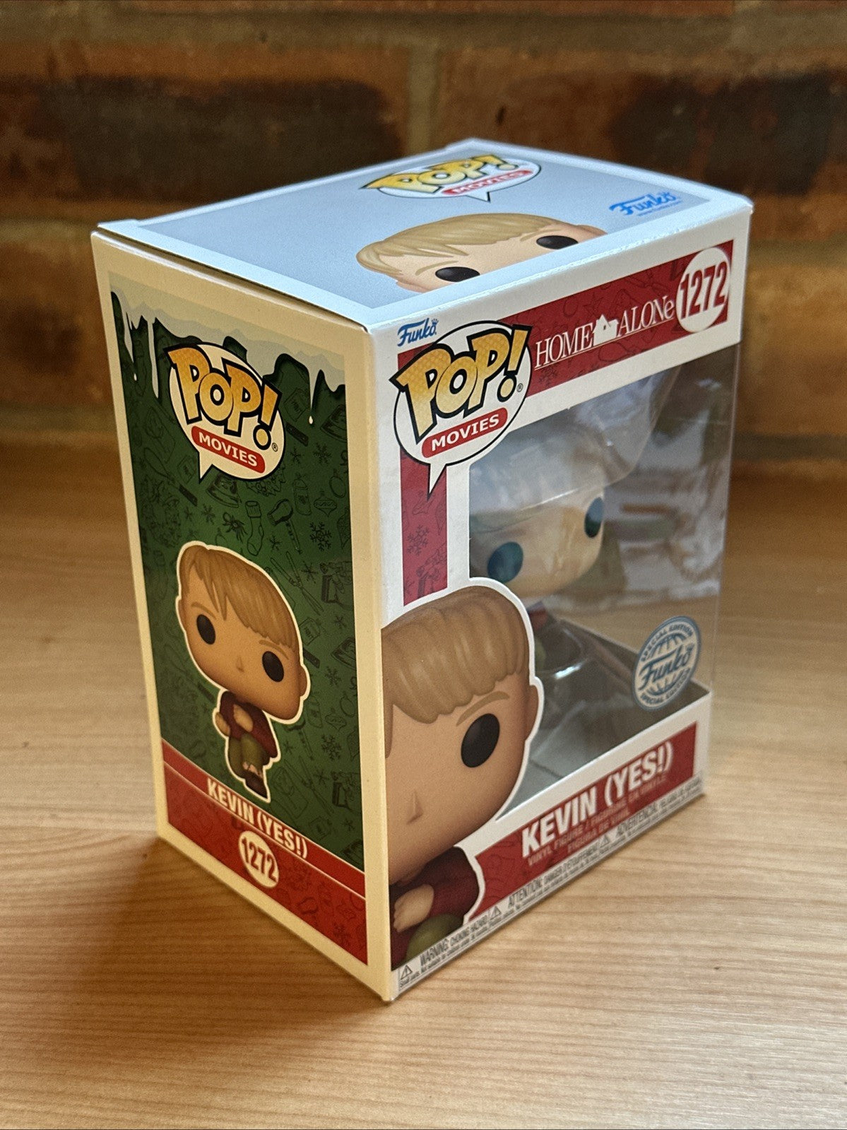 Funko Pop! Movies Home Alone Kevin (Yes!) #1272 Exclusive - In Stock