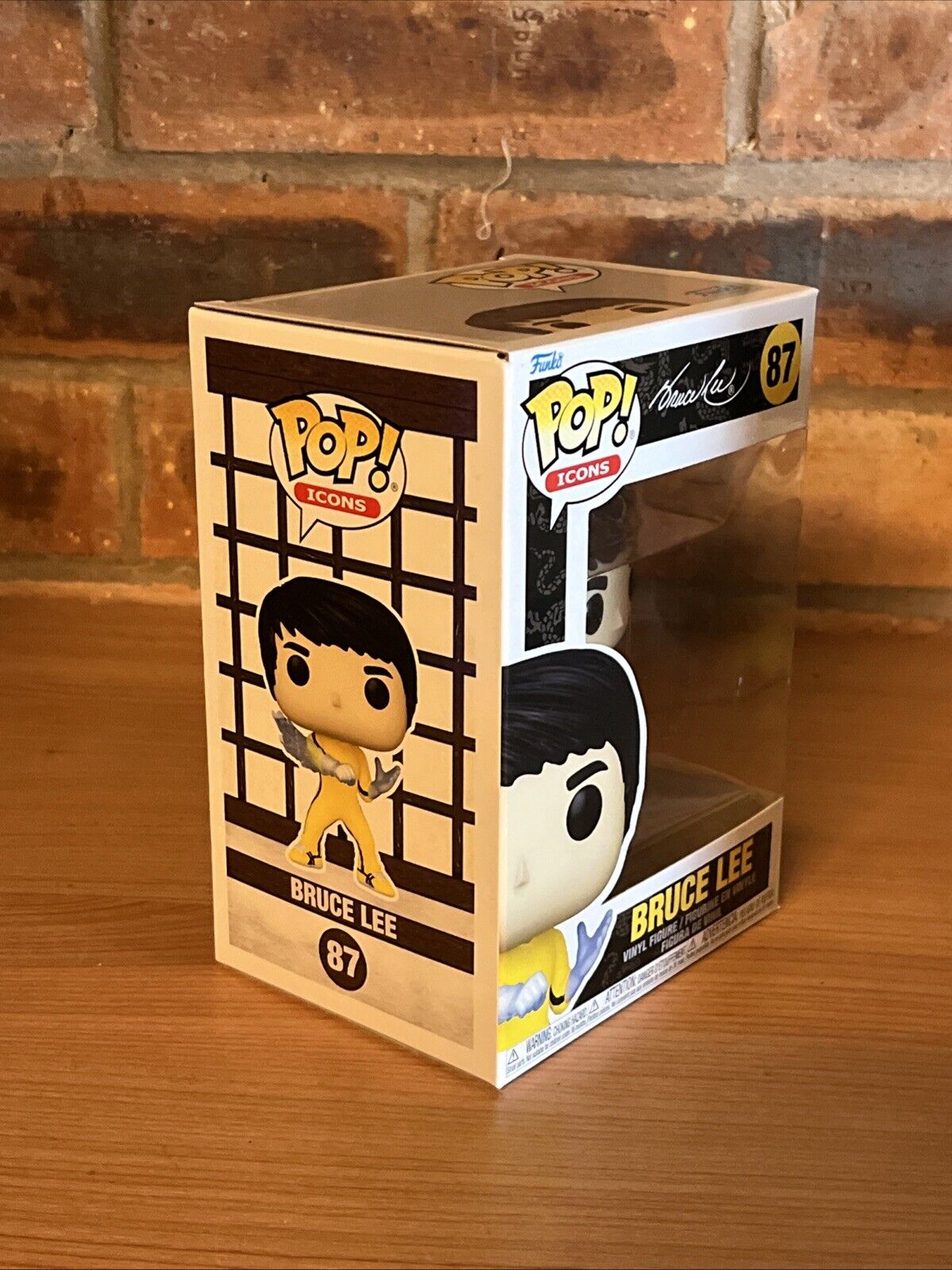 FUNKO POP! BRUCE LEE #87 Cult King Fu Movie Legend In Stk Now Enter - SOScollectible