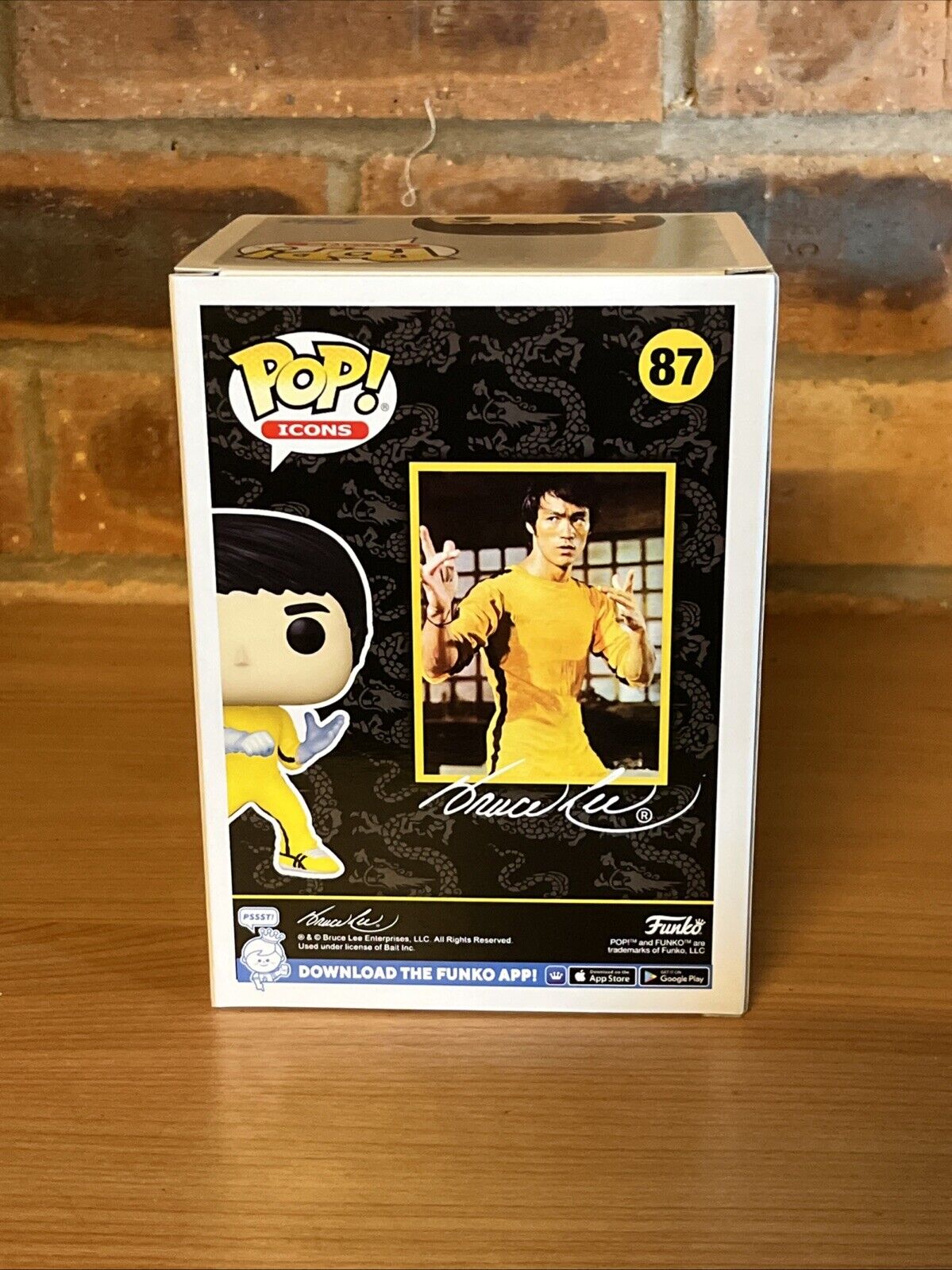 FUNKO POP! BRUCE LEE #87 Cult King Fu Movie Legend In Stk Now Enter - SOScollectible