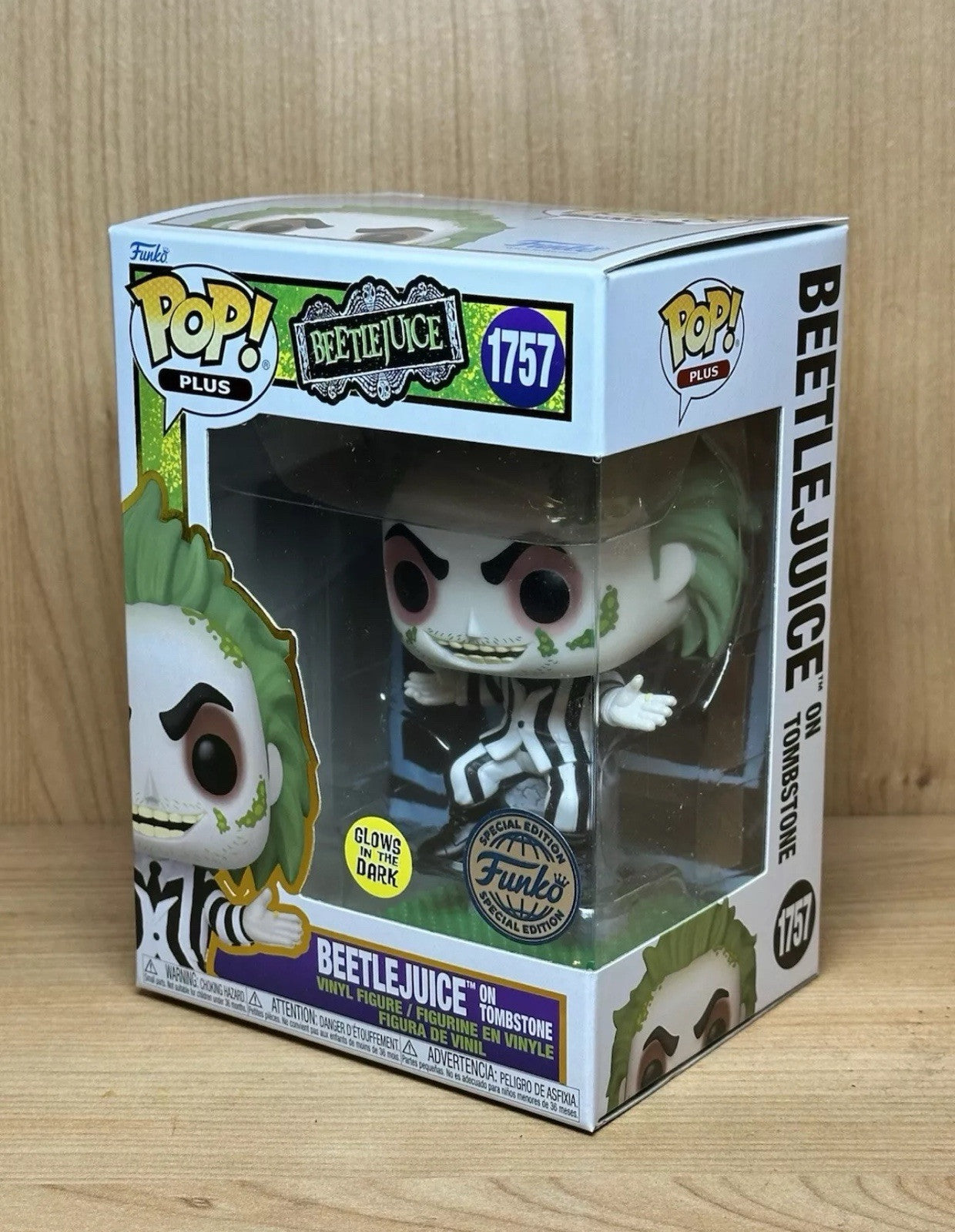 Funko Pop Beetlejuice - Here Lies Betelguise Deluxe 1762 & Glow On Grave Set