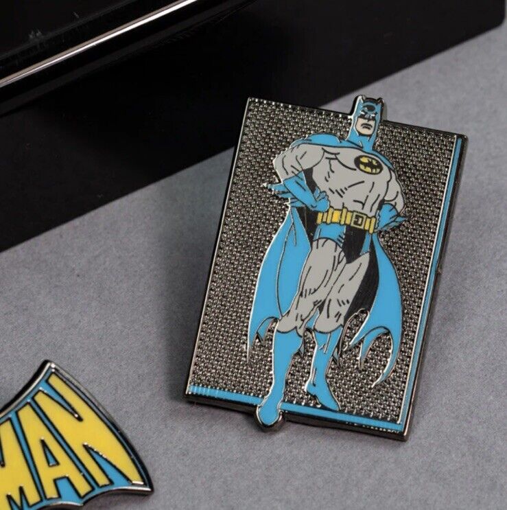 2x Batman Enamel Pin Kings Badge Collectables Superheroes Comic Film Fan Gift - SOScollectible