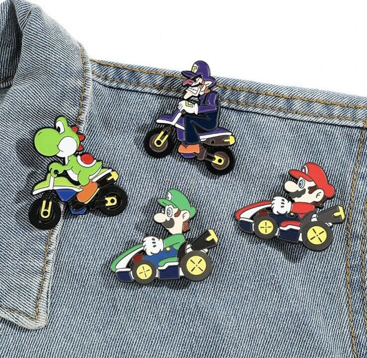 4 Piece Game Super Mario Metal Pin Badge Lapel Brooch Enamel Pin Backpack - SOScollectible