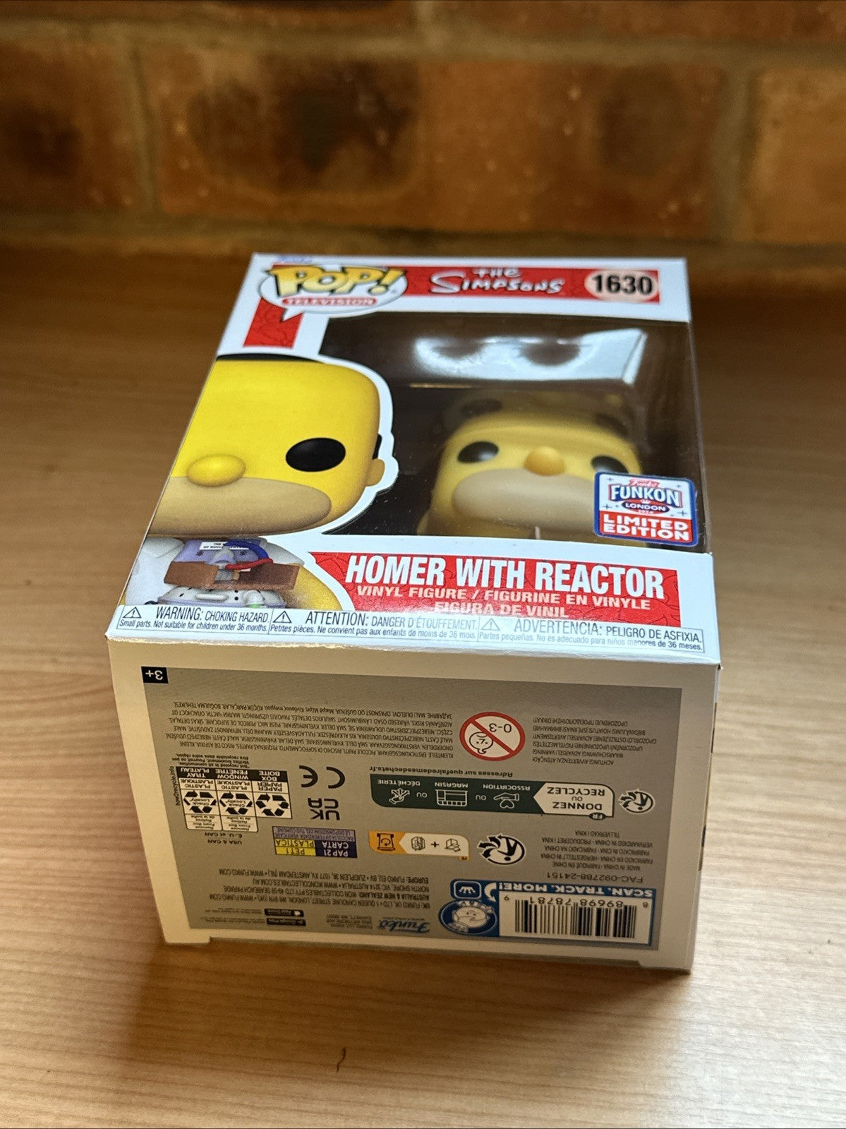 The Simpsons - Homer with Reactor (2024 Funkon London LE) #1630 - Funko Pop!