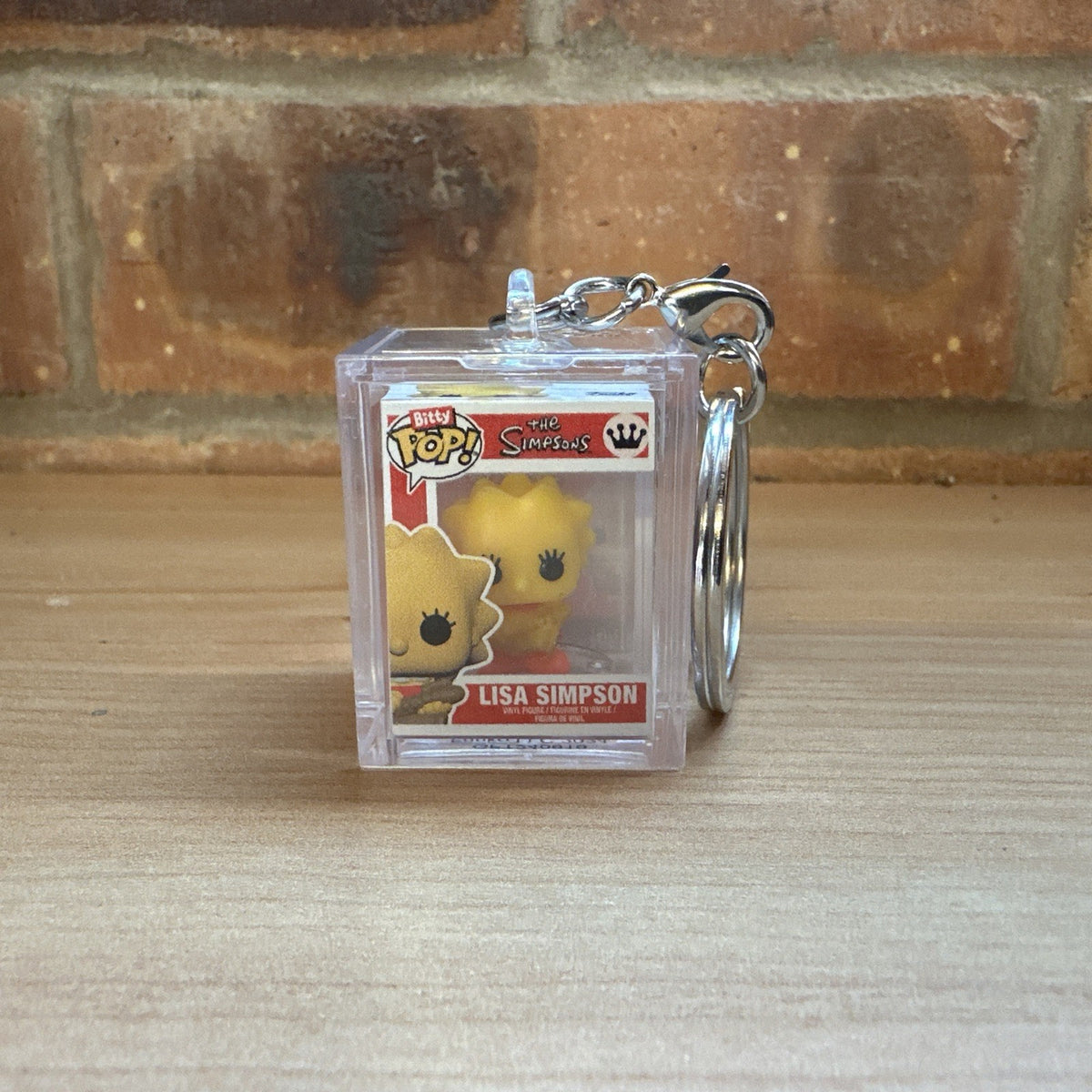 Funko Bitty Pop! The Simpsons Lisa  Saxophone Chase Hard Case Key ring Set0