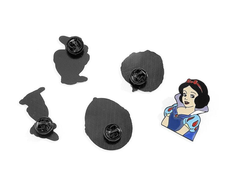 Disney Snow White And Dwarves 5 x Pin Badge Set UK Seller Poison Complete Set1