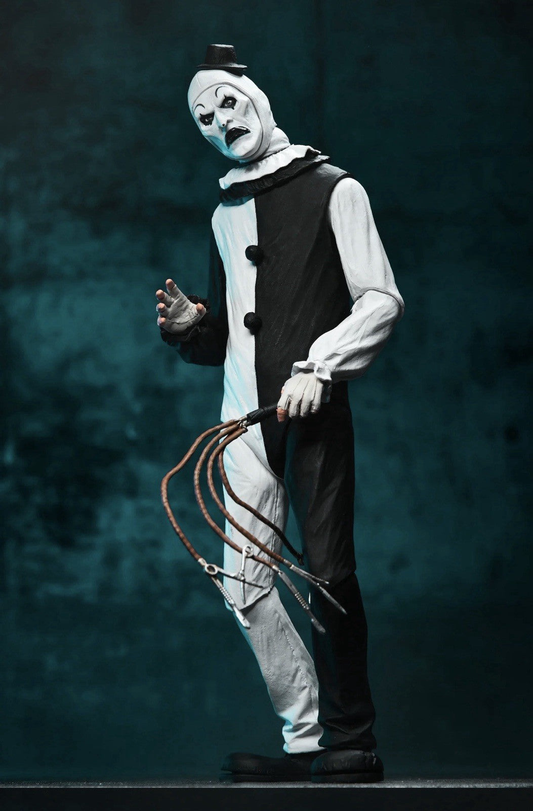 Terrifier Action Figure Ultimate Art the Clown 17 cm NECA In Stock Now