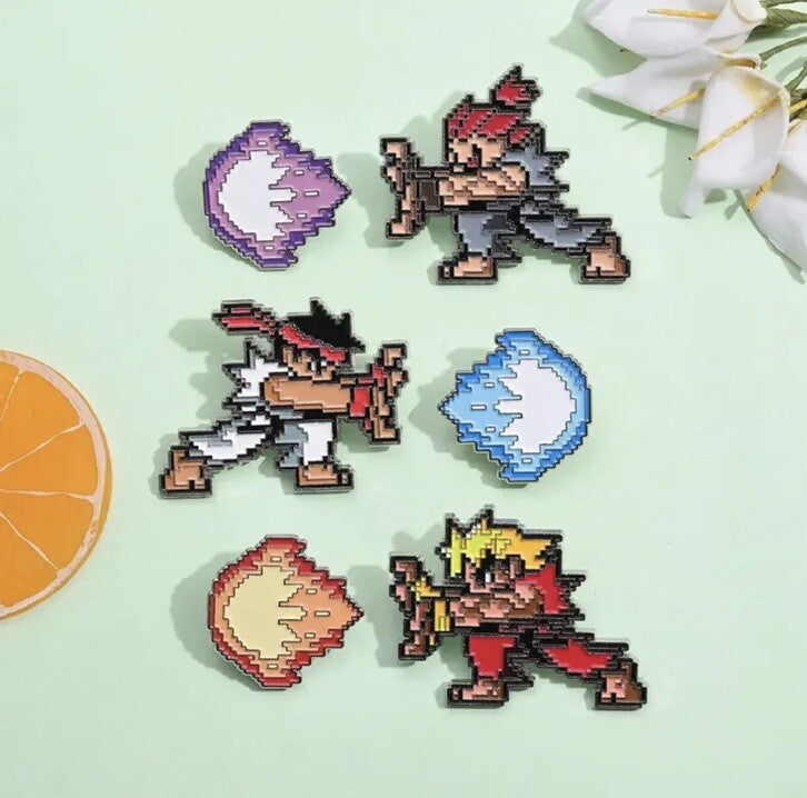Retro Ryu Street Fighter Pin Badges Pixel 2 Piece  Collect All 3 Gaming gift bag2