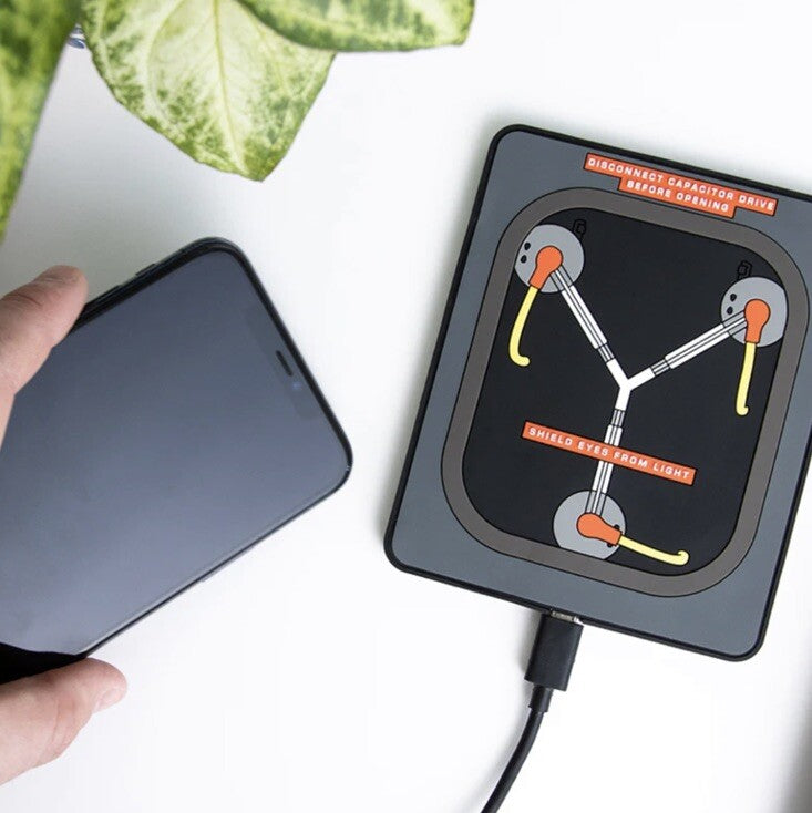 BACK TO THE FUTURE - WIRELESS CHARGING MAT - BRAND NEW - BTTF-CM0