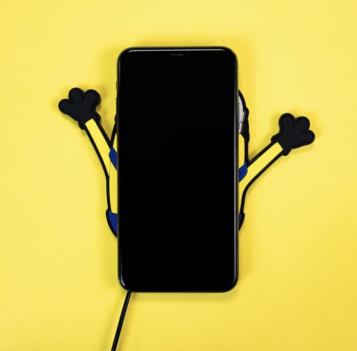 Minions Despicable Me Wireless IPhone Mobile Charger Pad MOBILES USB4