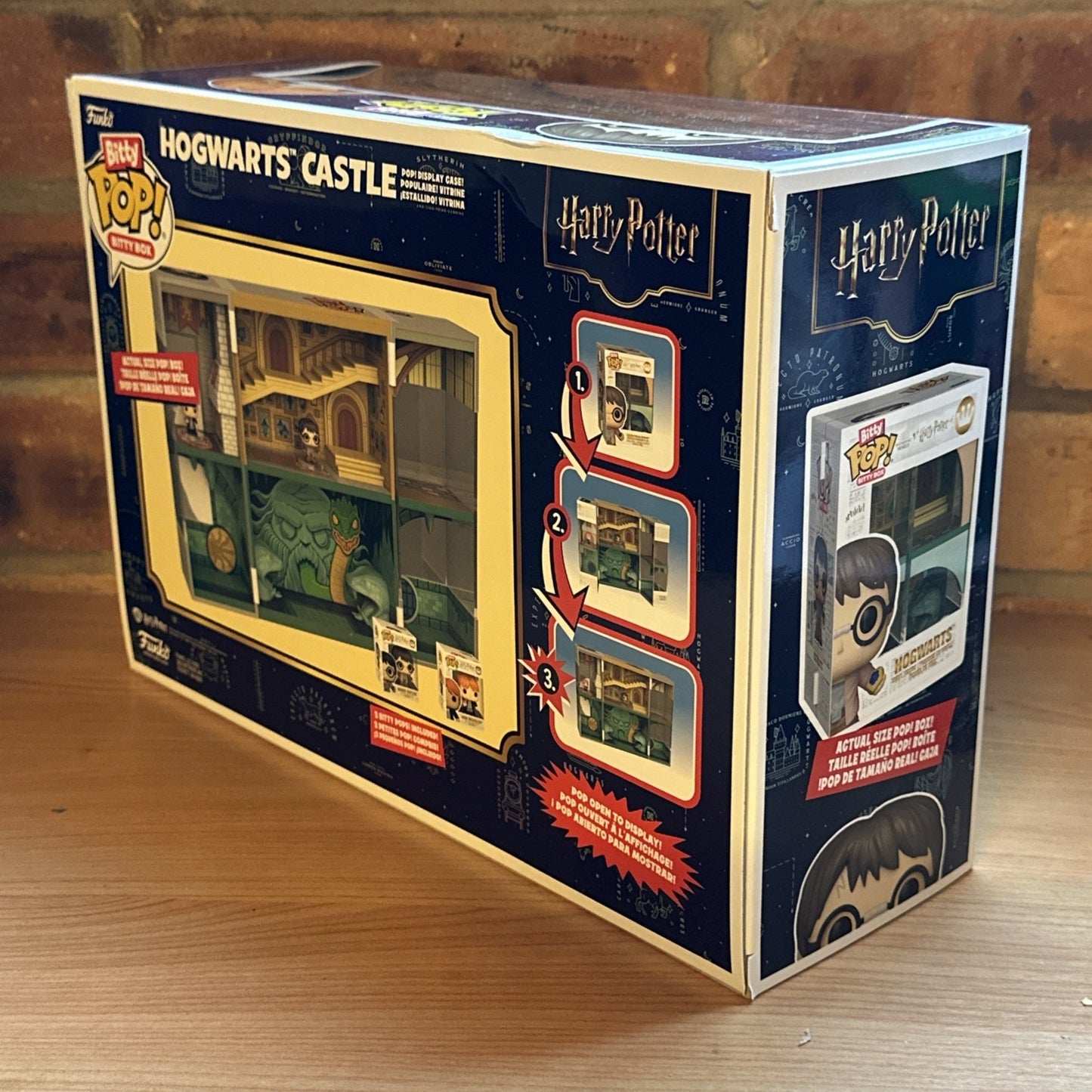 Hogwarts Castle Bitty Funko Pop! Bitty Box Harry Potter & 2 Bitty In Stk