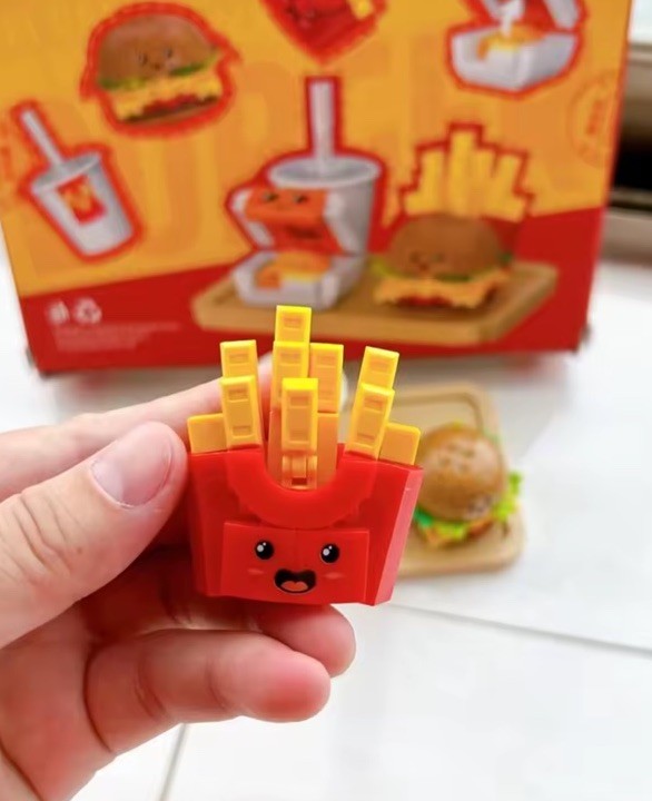 Fast Food Restaurant Happy Burger Fries Toy Construction Toy Block Bricks Gift