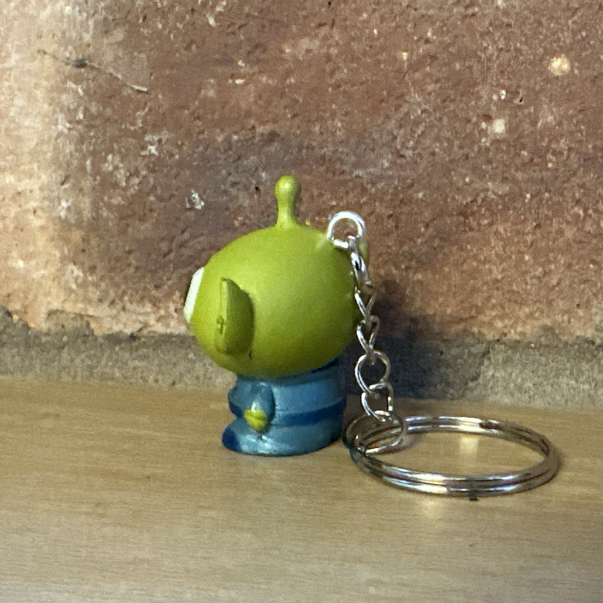 Toy Story Characters ALIEN Lotso Alien Cartoon Doll Key Keyring gift bag1