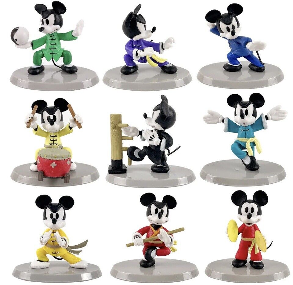 Disney Kung Fu Mickey Mouse Fig Black Suit Kick Pole Bruce Lee 6cm In Gift Box