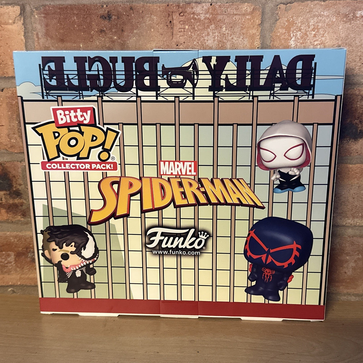Funko Bitty POP! Collector Pack Spider-Man 12-Pack Daily Bugle Marvel Gift Set1