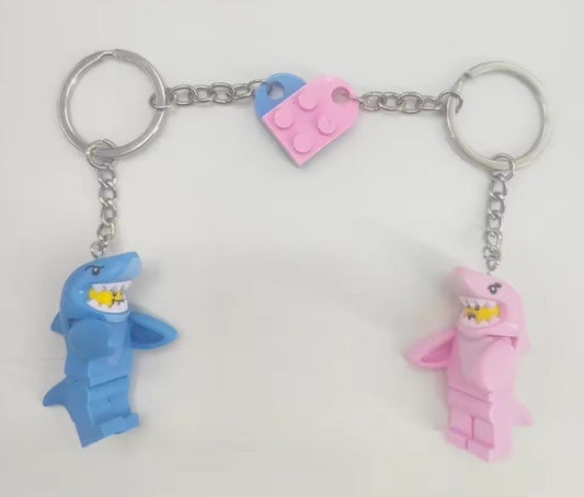 I Love You gifts Blue & Pink Sharks wife husband girlfriend Couples Keyring S