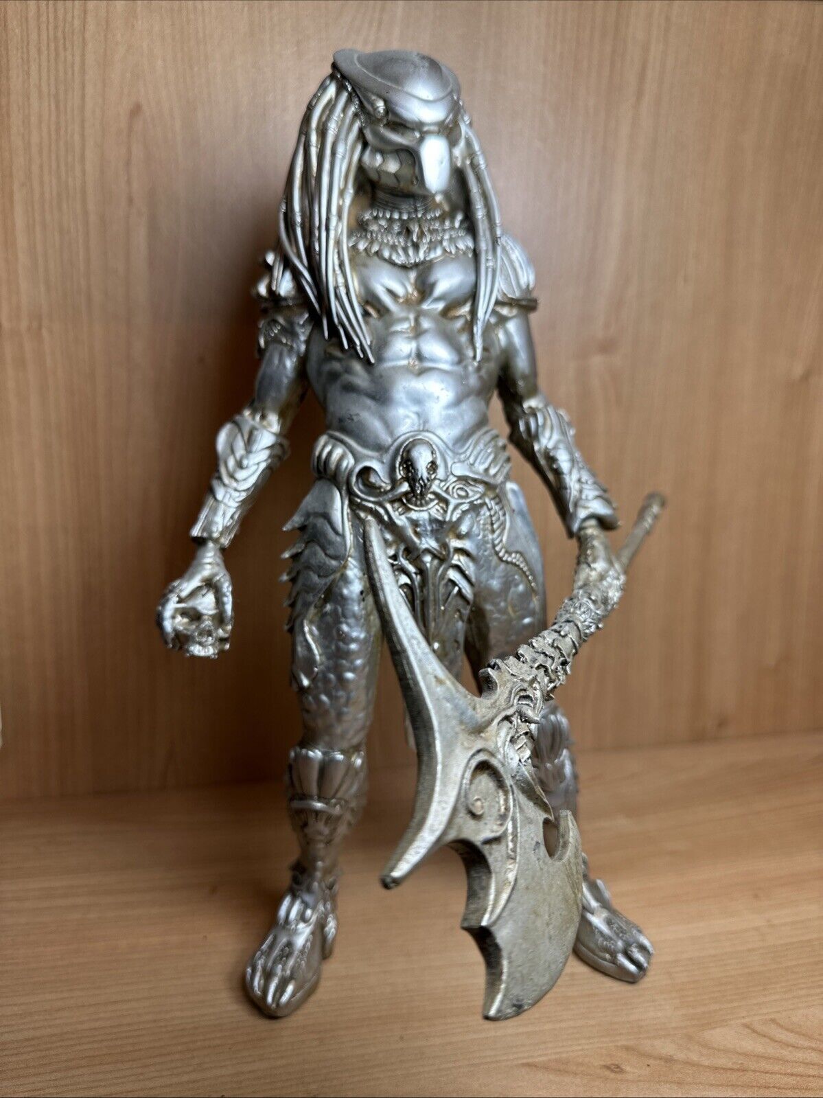 Predator Holding Axe Resin Sculpture Figure Statue Handmade Art From Comic Con