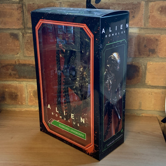 NECA Alien: Romulus - Ultimate Scorched Xenomorph 7" Figure OFFICIAL IN STOCK