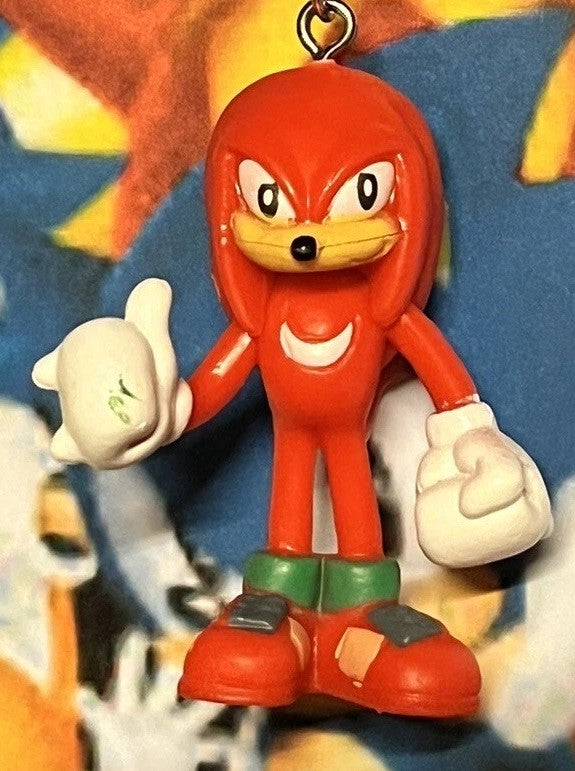 Sonic The Hedgehog - Knuckles Keyring Keychain Sega Gaming Key Ring gift bag1