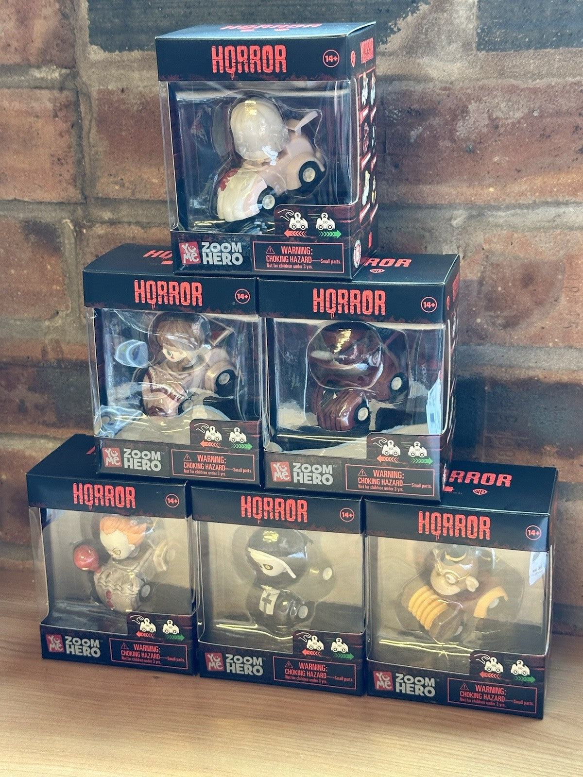 ‘ Pennywise IT  ‘ Zoom Hero Yume Horror Conjuring Pull Back Cars 6 To Collect