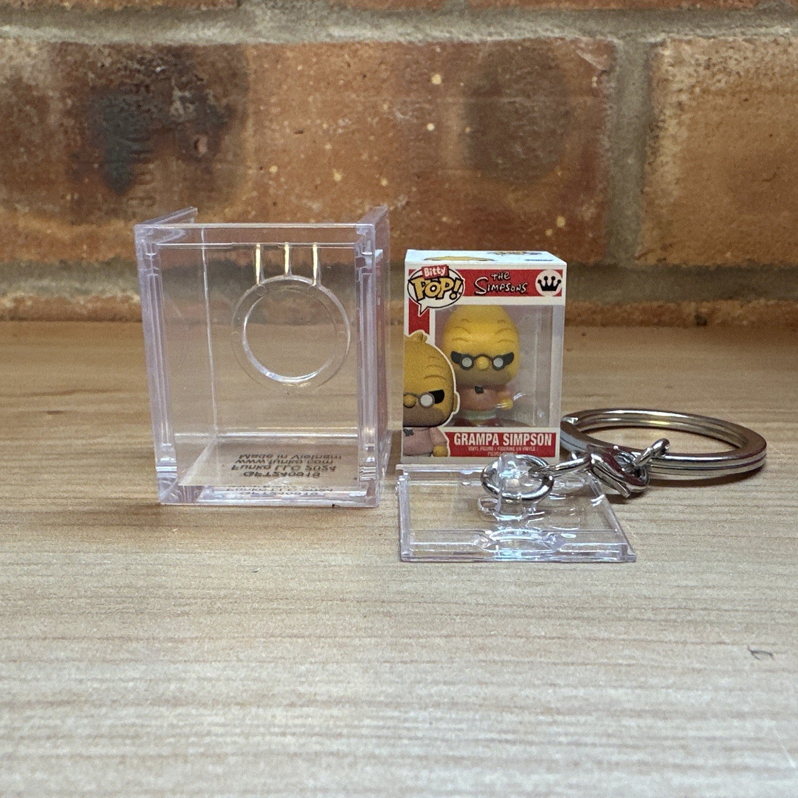 Funko Bitty Pop! The GRANDPA Simpsons Hard Case Key ring Bittyverse Collect Set