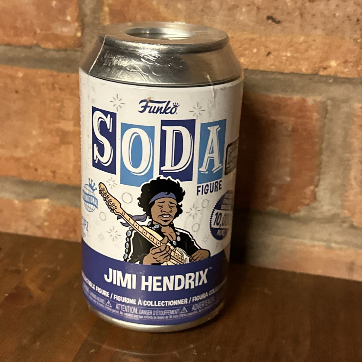 Jimi Hendrix - Jimi Hendrix SODA Vinyl Figure in Collector Can (2022 Exclusive) 0