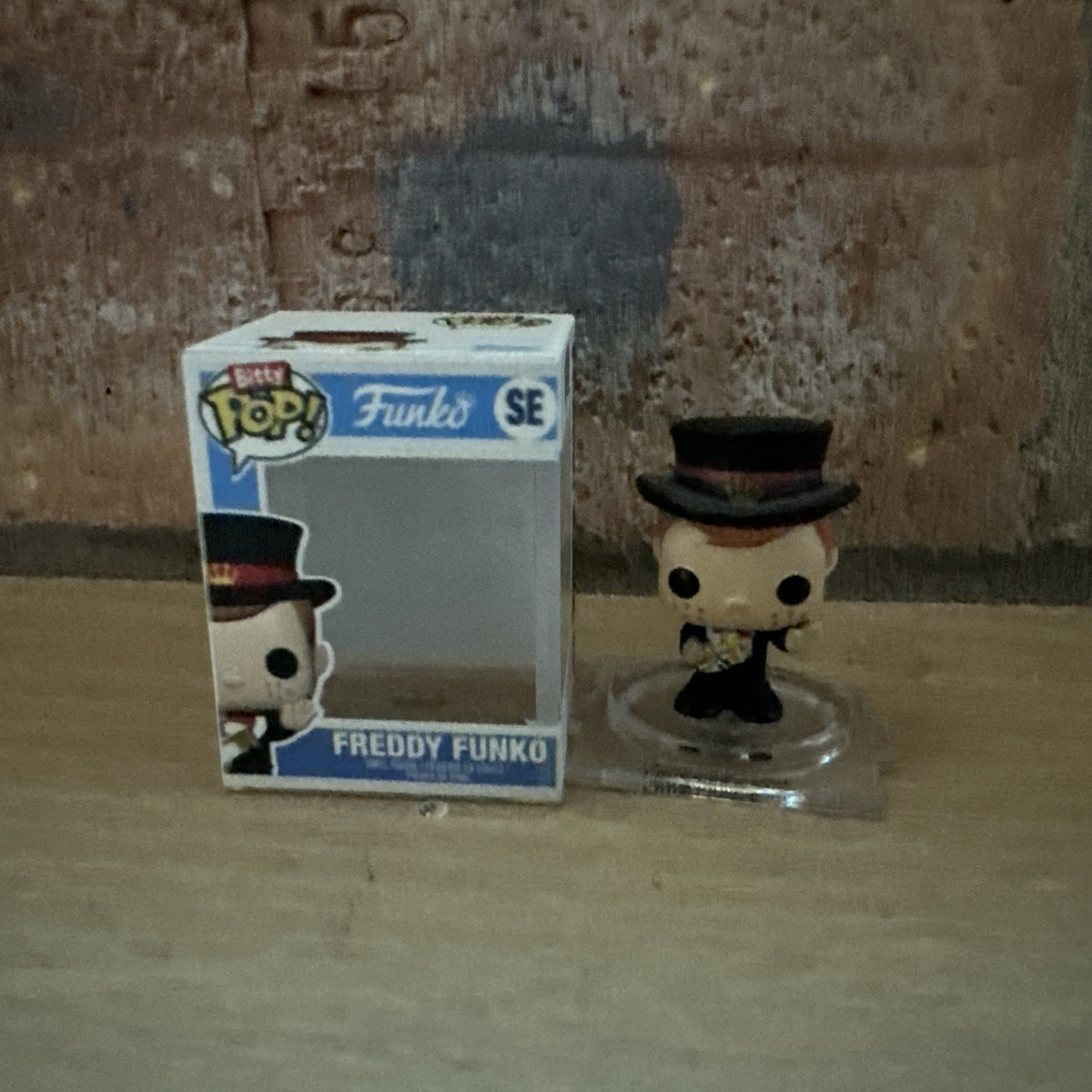 Funko Bitty Pop! Mayor Freddy Fun On The Run 25th Anniversary Edition1