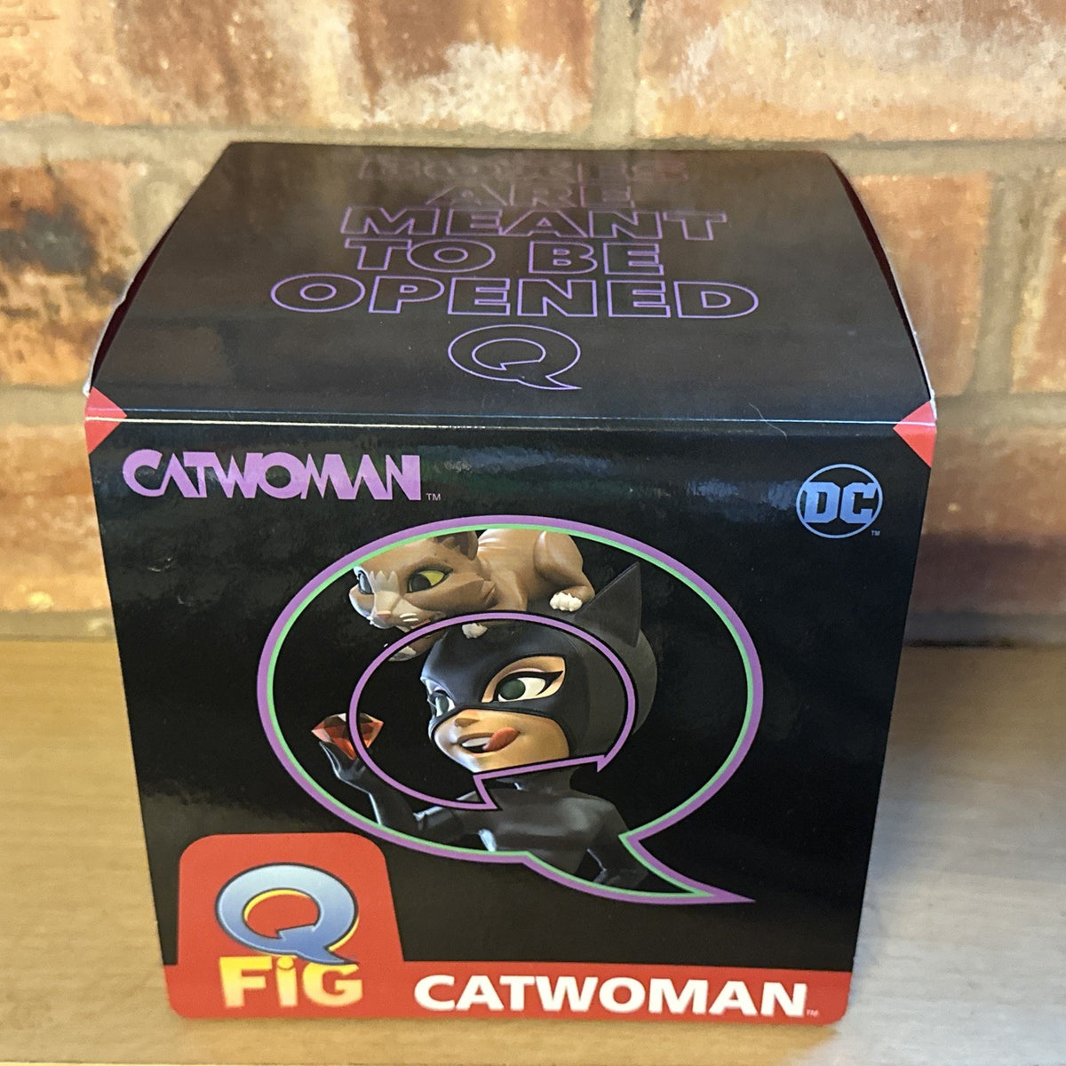 Q Fig Elite Quantum Mechanix Catwoman Collectable Figure - DC Comics Batman New1