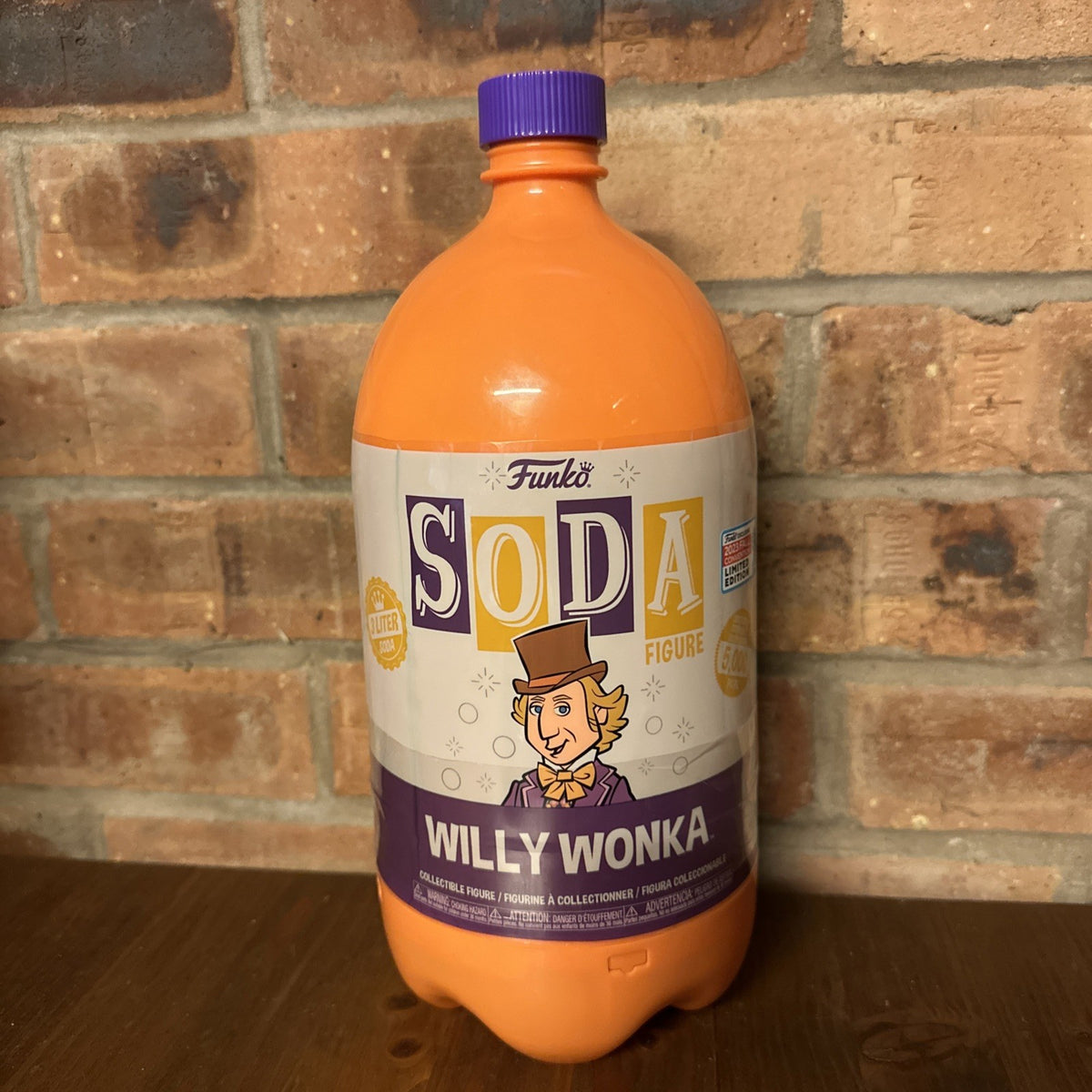 Funko Vinyl Soda Bottle Willy Wonka 2023 NYCC Convention Limited Edition NEW1