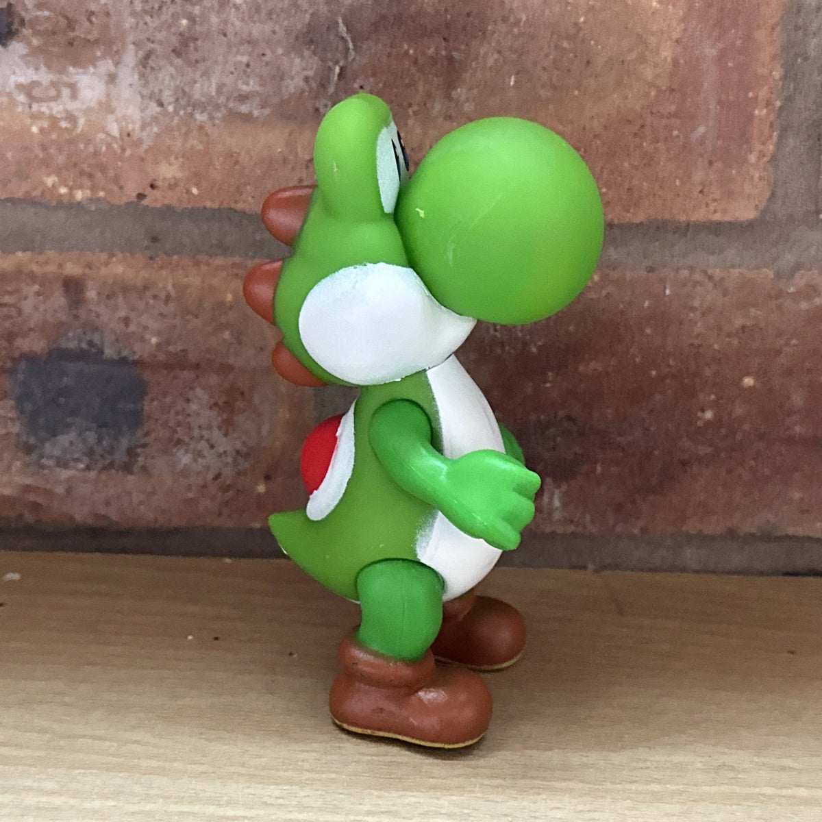 LARGE YOSHI Gift Toy Box Set Figures Mario Luigi  YOSHI 11-16cm 4-6"1