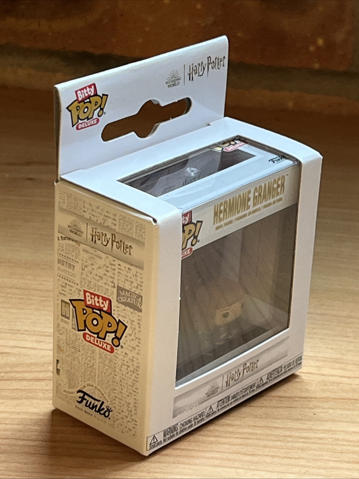 Funko Bitty Pop! Deluxe Harry Potter - Hermione Granger 1st ed  Gift1