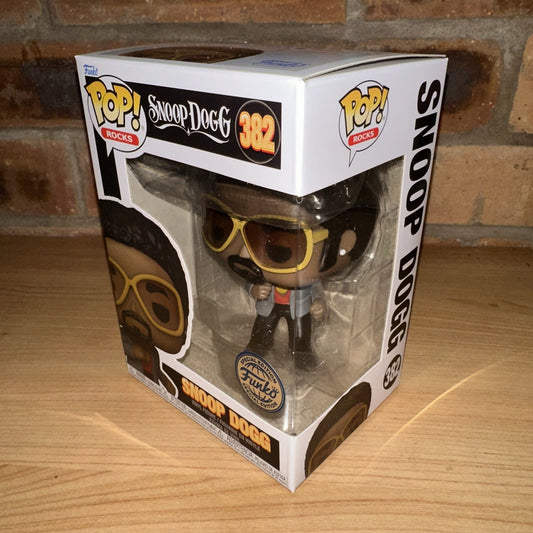 Funko Pop! Rocks Snoop Dogg Disco Exclusive #382 - Sensual Seduction In Stock