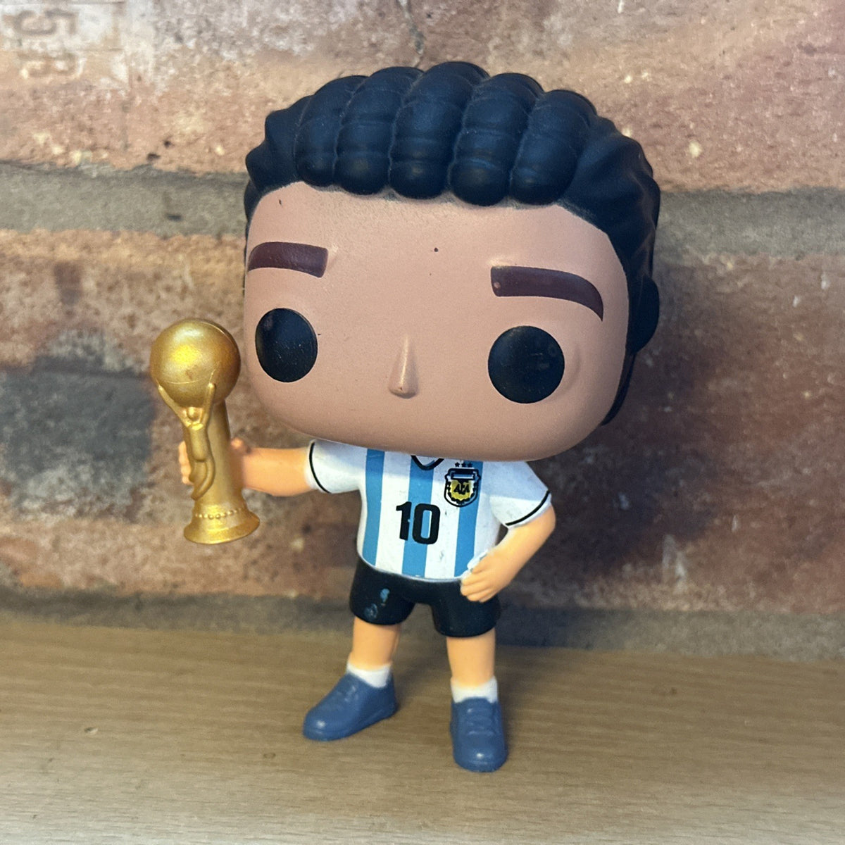 Custom Pop Diego Maradona 10 World Cup Argentina kit  Vinyl Figure FIFA0