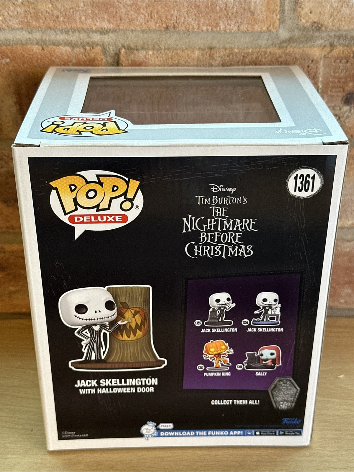 Funko Pop! Deluxe Jack Skellington With Halloween Door #1361 Gift1