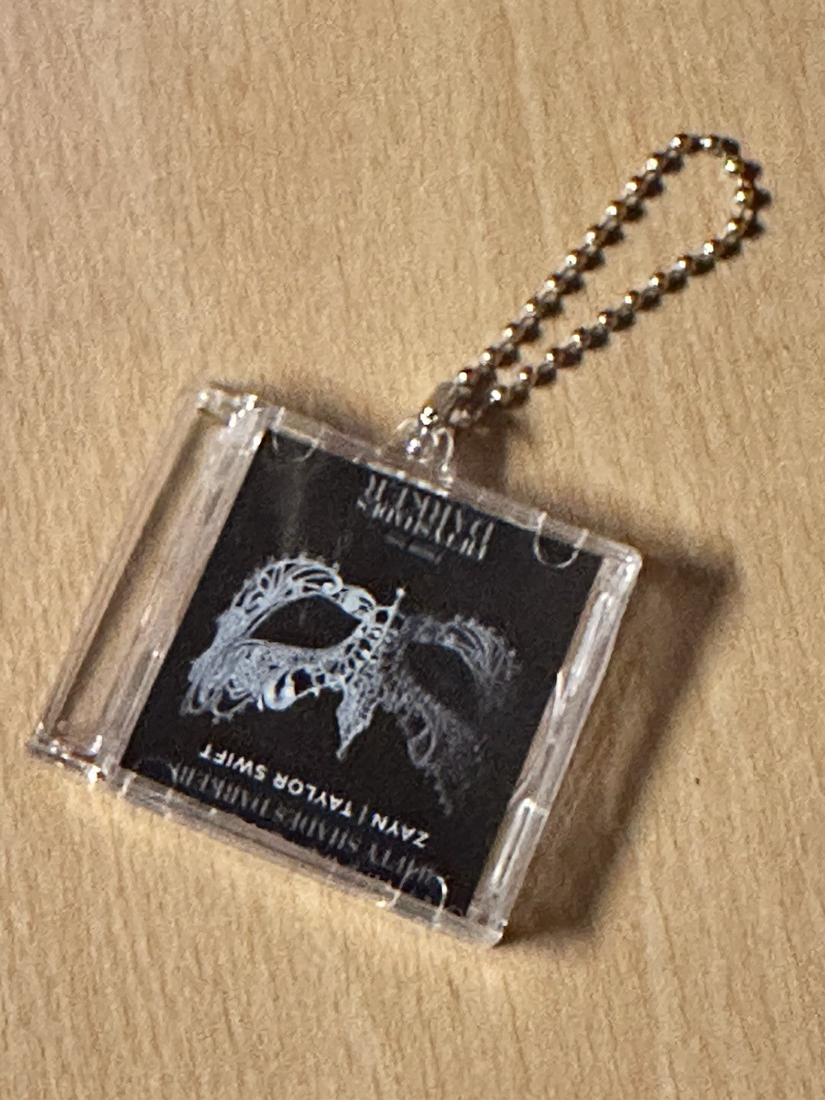 Beatles Stones Swift Choose Mini CD Case Keychain CD Keyring Pendant No Cd16