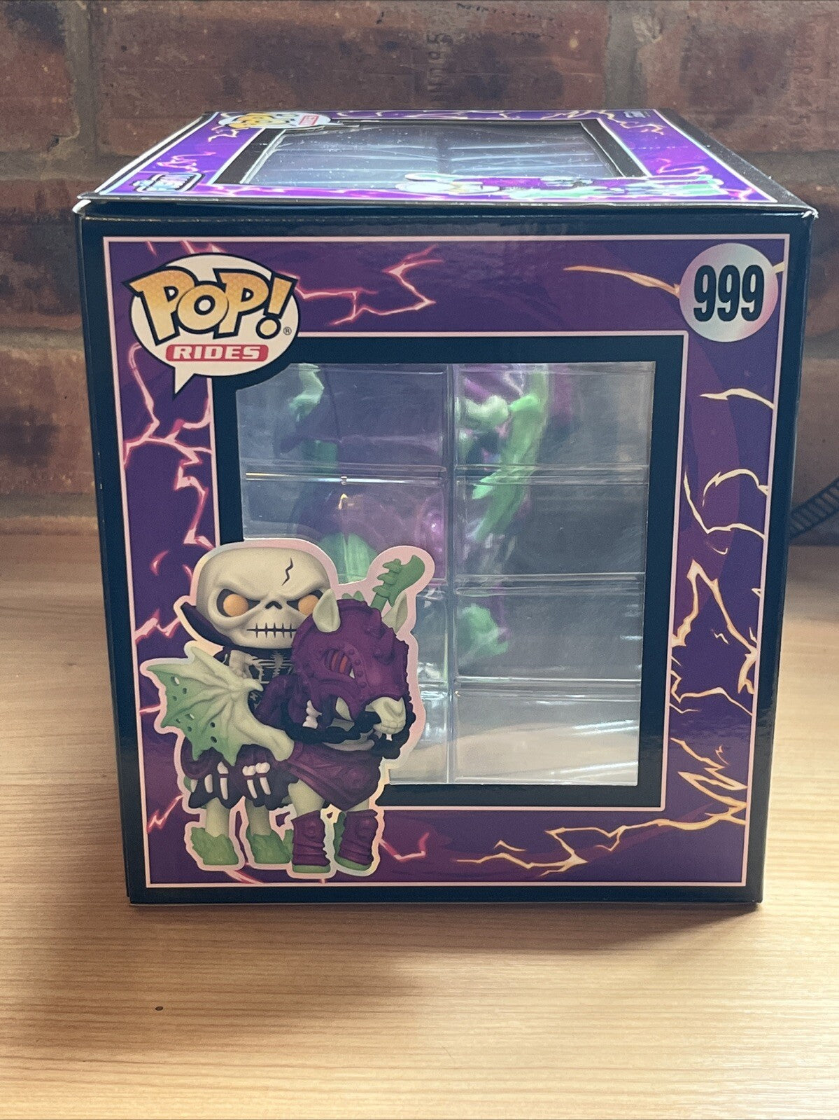 Funko Fusion Scare Mare & Glow Masters of the Universe He-man Skeletor Figure4
