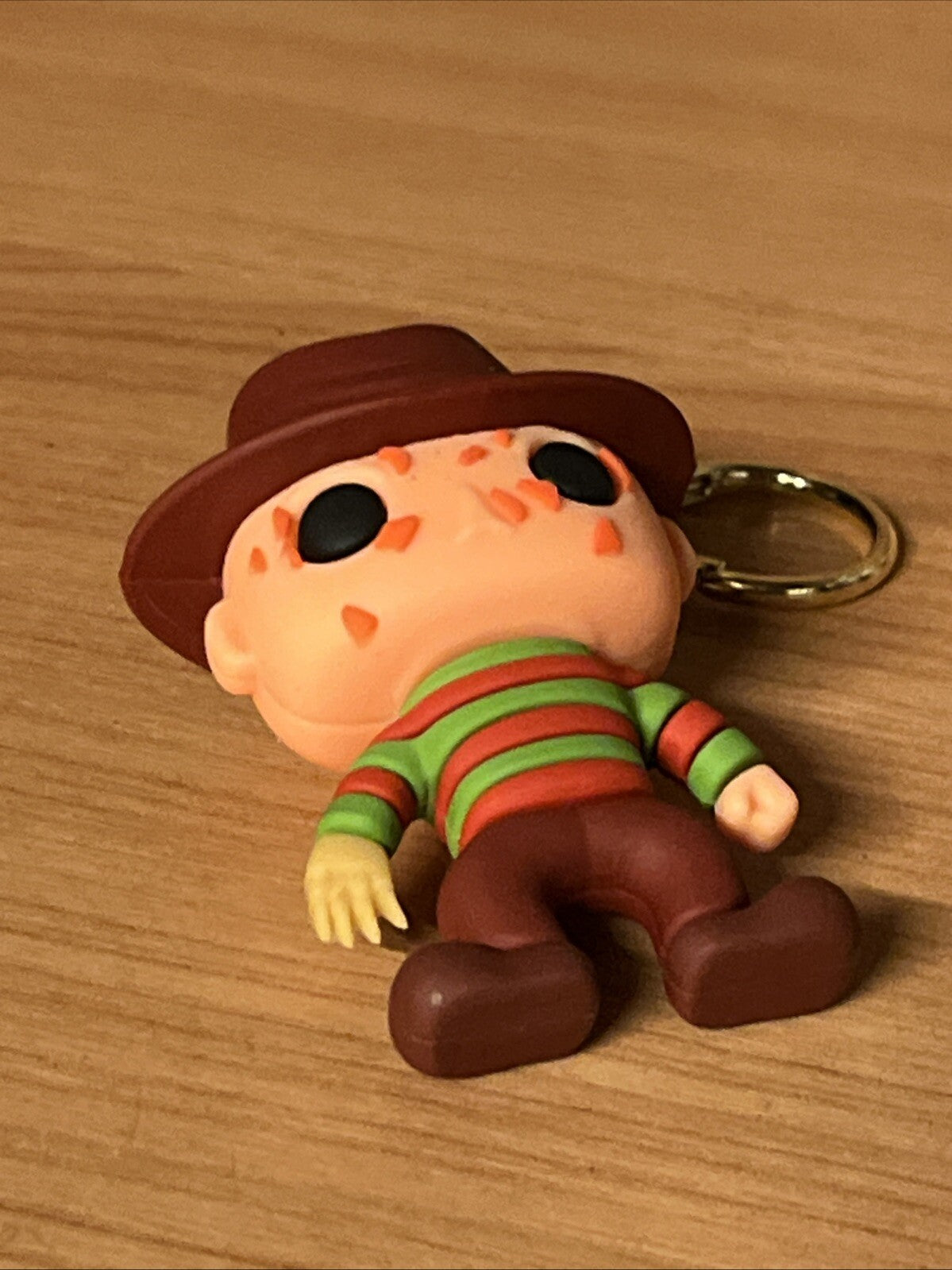 Fred Freddy Krueger A Nightmare on Elm Street Key  Keyring Horror Cult Tv1