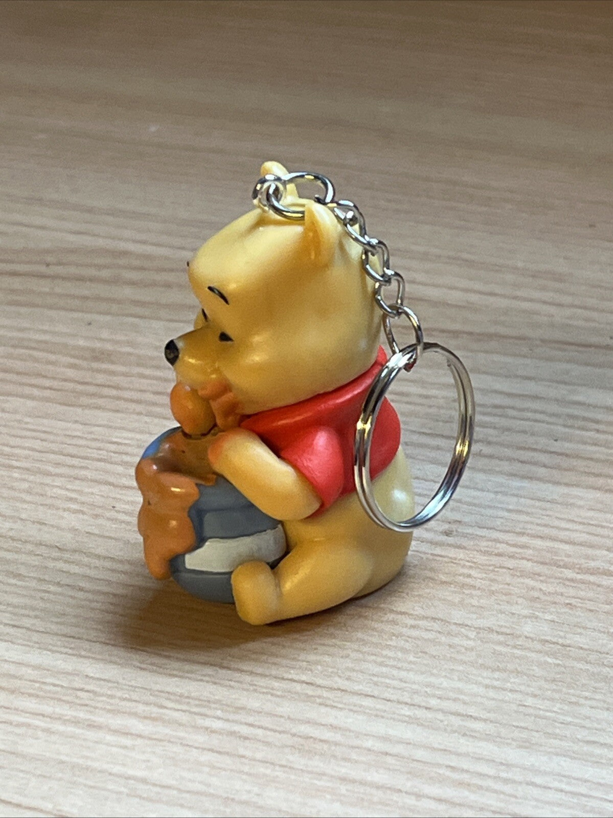 Disney Pooh Bear Honey Pot Winnie the Pooh 3D Keychain Keyring Free Gift Bag1