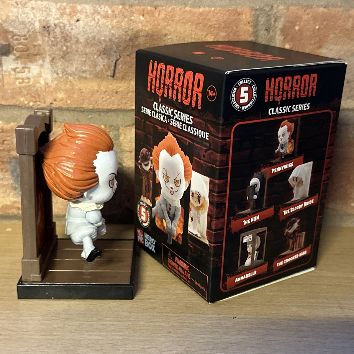 YuMe Hero Box Pennywise It Horror Classic Series 5 Blind Box Hidden Vinyl Figure1