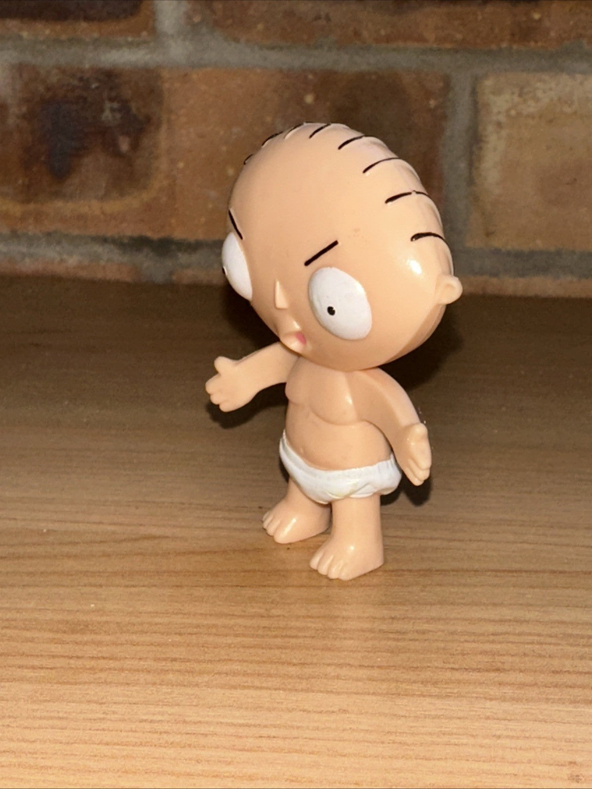 Family Guy Fox  Stewie Griffin In Nappies  8cm Vinyl Figure Gift Bag Cult3