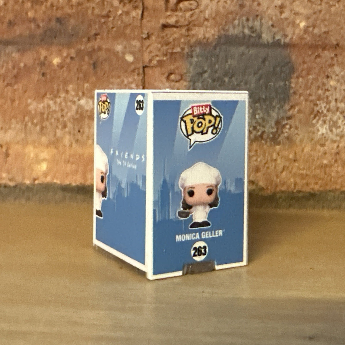 Funko Bitty Pop Friends TV Series Chef Monica Geller w Pan #263 Gift1