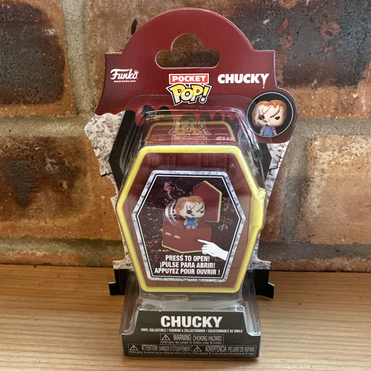 Funko Chucky - Chucky in Coffin Pocket Pop! Vinyl Figure Horror Mini In Now1