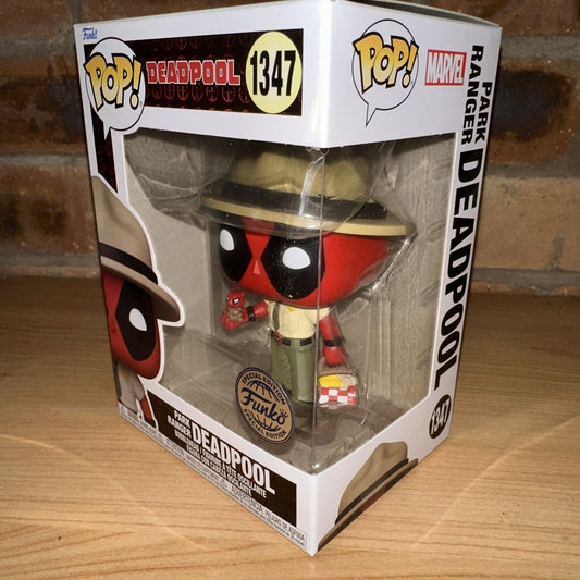 Deadpool POP! Marvel Vinyl Figure Park Ranger Deadpool Exc 1347 Set