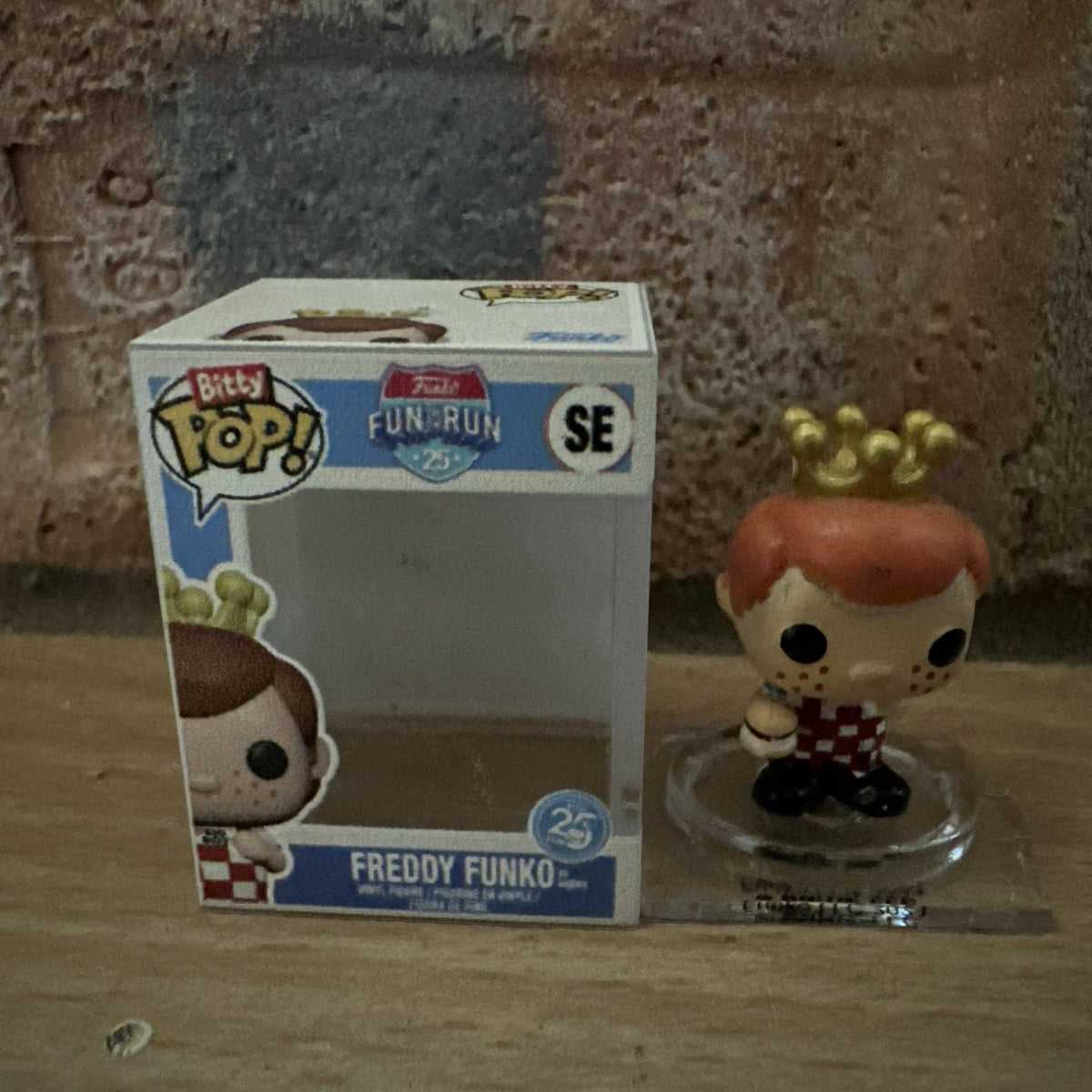 Funko Bitty Pop! Freddy As Big Boy Fun On The Run 25th Anniversary Edition1